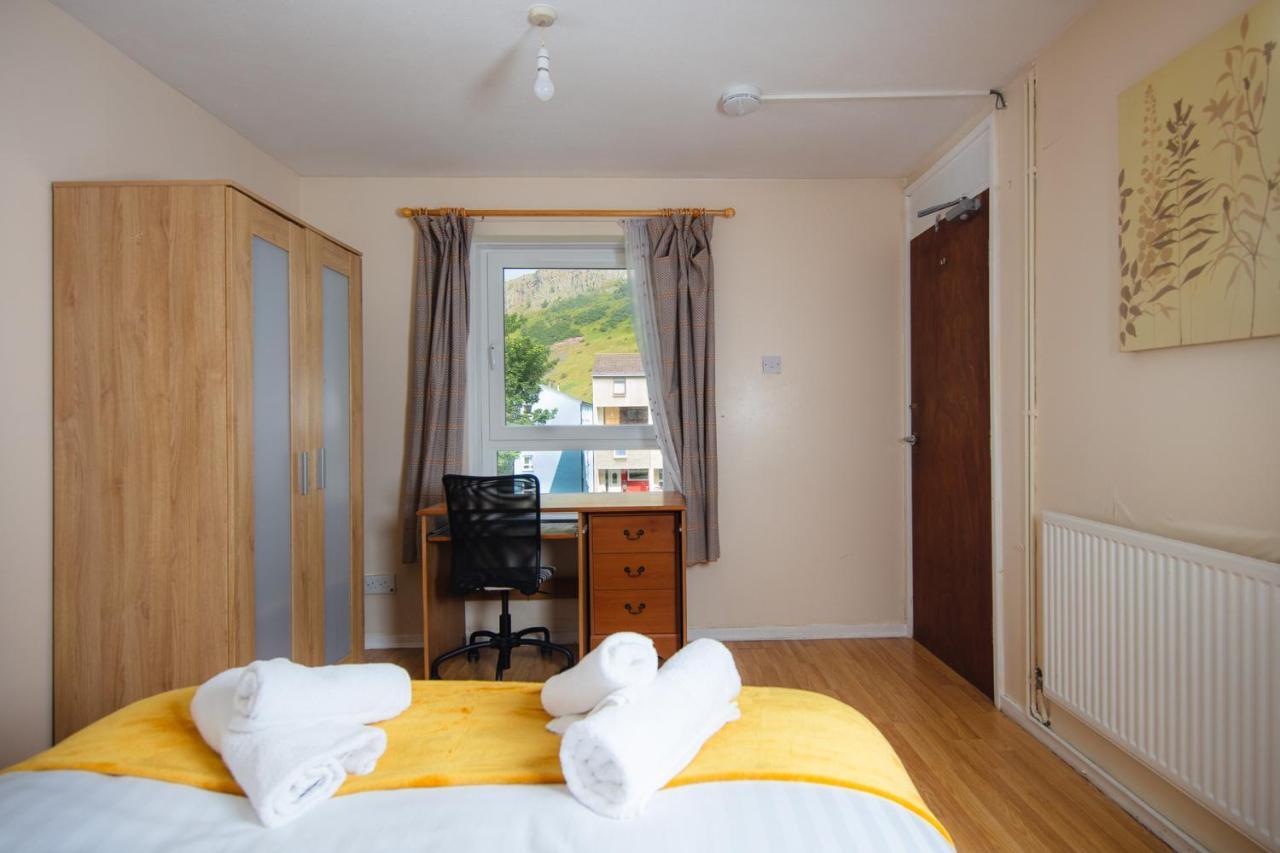 Fab Arthur Seat Views, Old Town Apartment Εδιμβούργο Εξωτερικό φωτογραφία